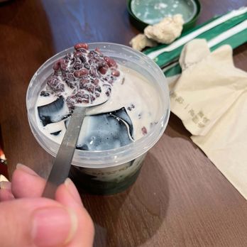 Makkee Dessert - Contents and deliciousness inside! Grass jelly with Taro balls. - Bubble Tea Near Me - San Gabriel, California Makkee Dessert - Contents and deliciousness inside! Grass jelly with Taro balls. - Bubble Tea Near Me - San Gabriel, California