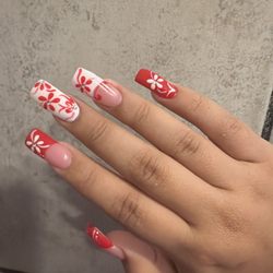 Luxe Nail Bar