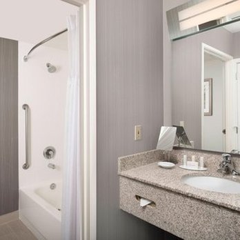 Courtyard by Marriott Portland Hillsboro - Hotels Near Me - Hillsboro, Oregon Courtyard by Marriott Portland Hillsboro - Hotels Near Me - Hillsboro, Oregon