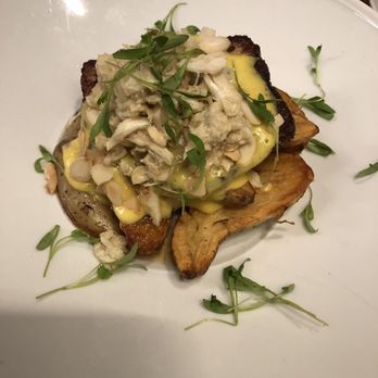 Zutro Restaurant & Bar - New American Near Me - Houston, Texas