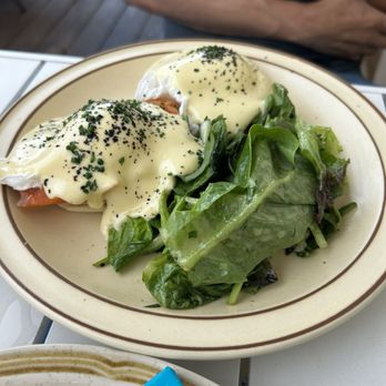 The Toasty Badger - Smoked Salmon Benedict - Diners Near Me - Austin, Texas The Toasty Badger - Smoked Salmon Benedict - Diners Near Me - Austin, Texas