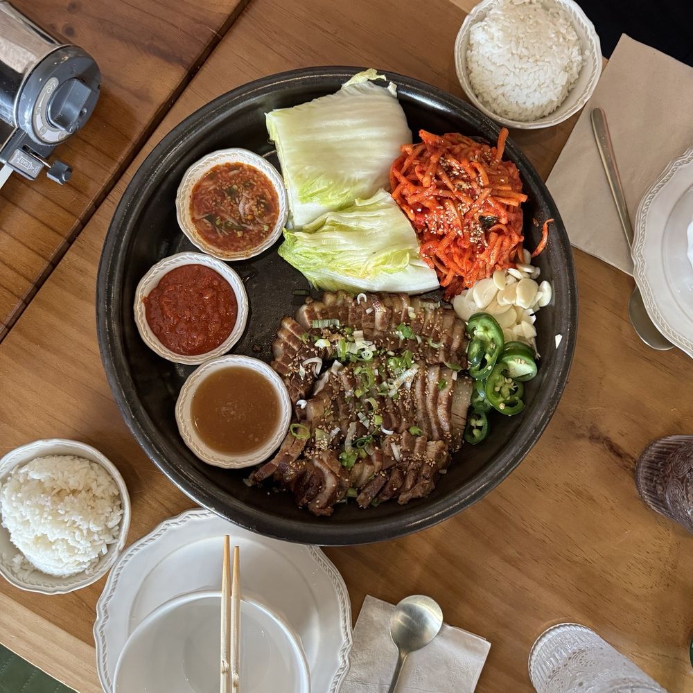 BORI Korean Kitchen - Classic Bossam - SOooOooOoo good, just do it - Korean Near Me - Bellevue, Washington BORI Korean Kitchen - Classic Bossam - SOooOooOoo good, just do it - Korean Near Me - Bellevue, Washington