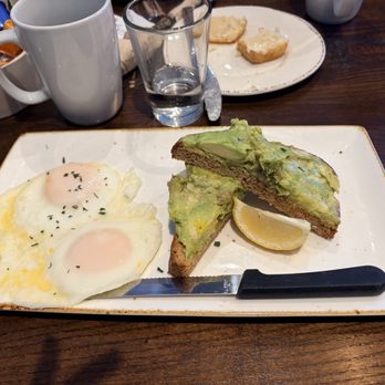 First Watch - Avocado Toast - Breakfast & Brunch Near Me - Clearwater, Florida