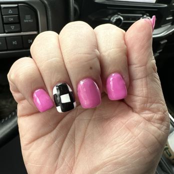 Future Nails - Nail Salons Near Me - Troy, Michigan
