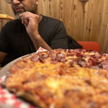 Kim's Uncle Pizza - Pizza Near Me - Westmont, Illinois Kim's Uncle Pizza - Pizza Near Me - Westmont, Illinois