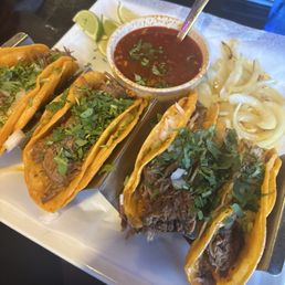 Tacos Dorados de Barbacoa Tacos Dorados de Barbacoa