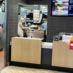 McDonald's - Manager on phone