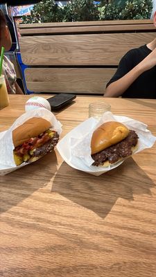 Shake Shack The Battery by null