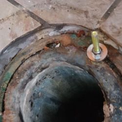 Someonez Cleaning Drains and More