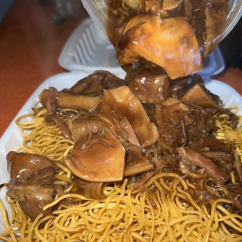 Hong Kong Cafe - beef stew pan fry noodle - Chinese Near Me - San Lorenzo, California