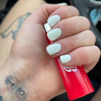 Redondo 7 Nails - Nail Salons Near Me - Long Beach, California