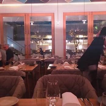 Tilbury Hotel - Bars Near Me - Woolloomooloo, NSW