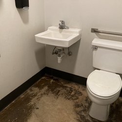 Creekside Coin Laundry - Spotless bathroom with changing table.