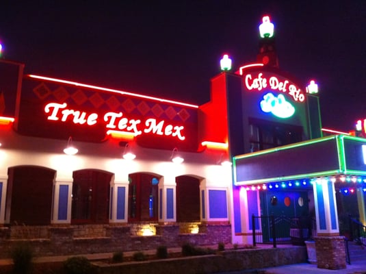 Cafe Del Rio by null