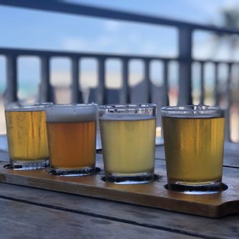 Hollywood Brewery - Flight of beers - Breweries Near Me - Hollywood, Florida Hollywood Brewery - Flight of beers - Breweries Near Me - Hollywood, Florida