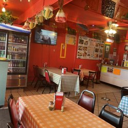 Tacos Don Miguel - Seating area