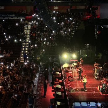 Mohegan Sun Arena - Snarls on stage - Stadiums & Arenas Near Me - Uncasville, Connecticut Mohegan Sun Arena - Snarls on stage - Stadiums & Arenas Near Me - Uncasville, Connecticut