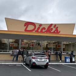 Dick's Drive-In - Outside