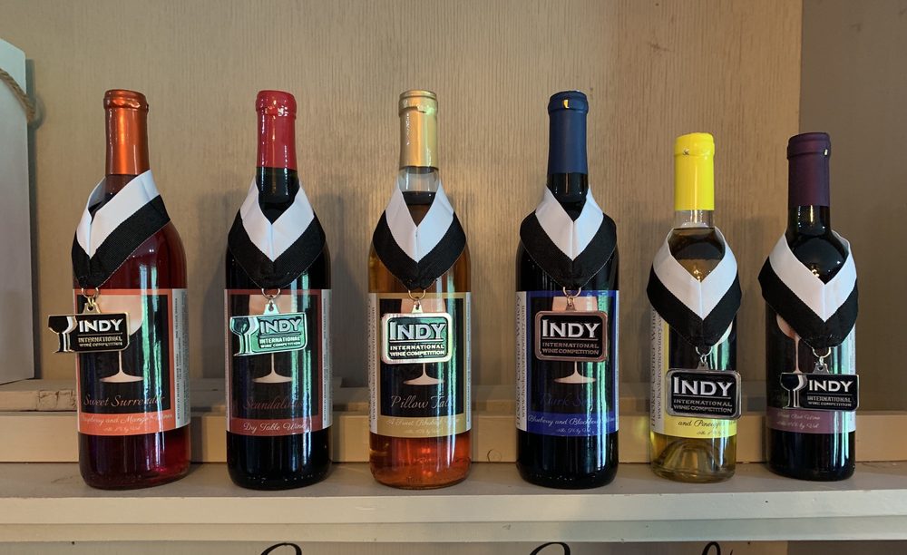 Hooker Corner Winery - vineyard in Pine Village, IN