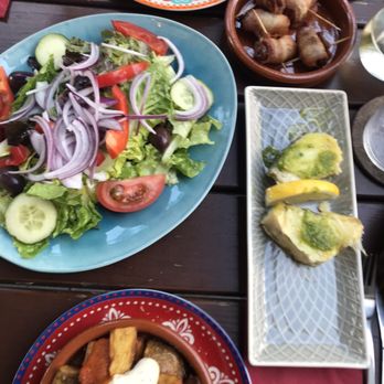 Tapavinho - Schön angerichtet - Tapas Bars Near Me - Cologne, NW