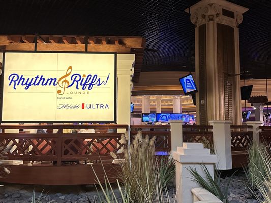 Rhythm & Riffs Lounge by null