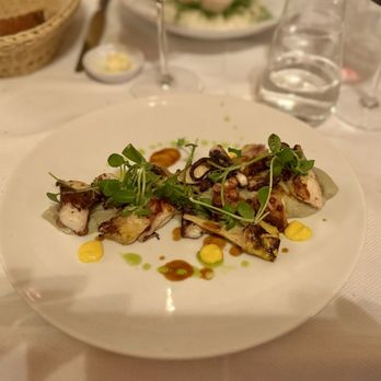Victor - Octopus - French Near Me - Paris, 75 Victor - Octopus - French Near Me - Paris, 75