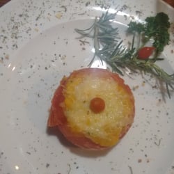 Anchieta - Tomatto com recheio de carne de siri
