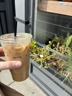 Fiore's Bakery by null