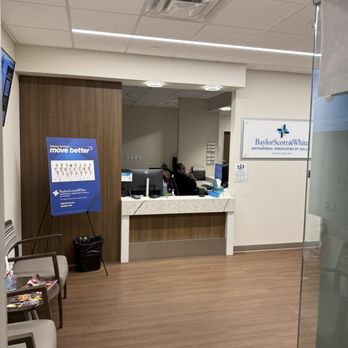 Baylor Scott & White - Waiting area in orthopedics - Orthopedists Near Me - Garland, Texas Baylor Scott & White - Waiting area in orthopedics - Orthopedists Near Me - Garland, Texas
