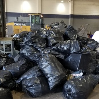 Leo Junk Removal - Junk Removal & Hauling Near Me - Annandale, Virginia