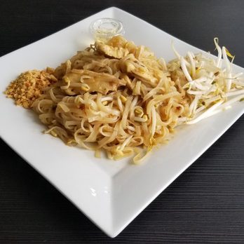 Oyada Express - Pad Thaï - Thai Near Me - Sherbrooke, Quebec Oyada Express - Pad Thaï - Thai Near Me - Sherbrooke, Quebec