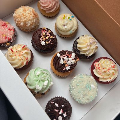Saint Cupcake & Poplandia Artisan Popcorn by null