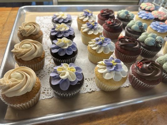 Bernice's Bakery by null