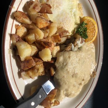 Wings Grill & Espresso Bar - Chicken fried steak - Breakfast & Brunch Near Me - Auburn, California