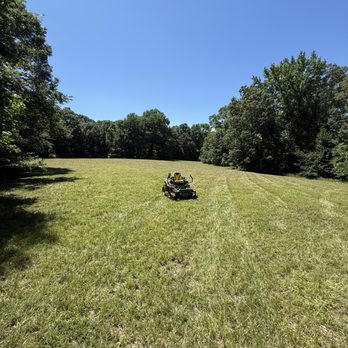 LH Lawncare - Lawn Services Near Me - Sardis, Mississippi LH Lawncare - Lawn Services Near Me - Sardis, Mississippi