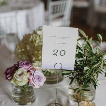 Flou(-e)r - Florists Near Me - Woburn, Massachusetts