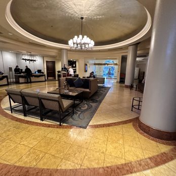 Hyatt Regency Valencia - Hotels Near Me - Valencia, California