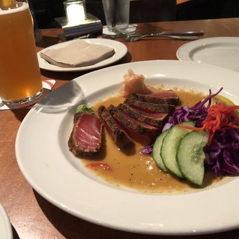 Yard House - Ahi tuna - Bars Near Me - Houston, Texas