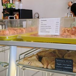 Pam's Donuts No 8