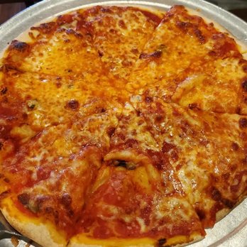 Brix Restaurant & Pizza Bar - Cheese bar pie - Italian Near Me - Belleville, New Jersey