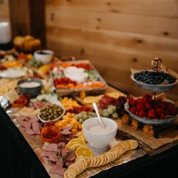 Honey Bunnies Catering & Concessions
