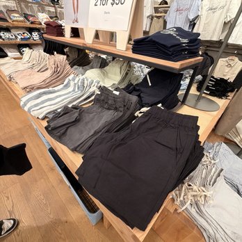 Cotton On - Women's Clothing Near Me - Dallas, Texas Cotton On - Women's Clothing Near Me - Dallas, Texas