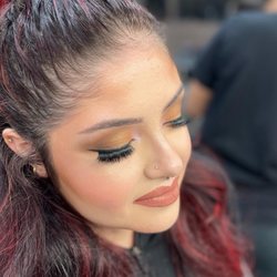Onsite MUA - Bronze Galm Makeup