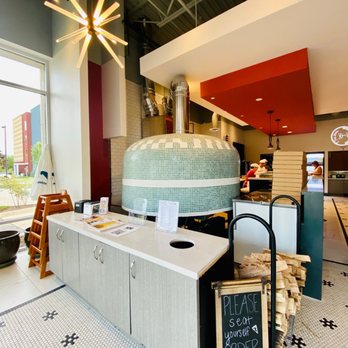 I Tre Mori - Pizza Near Me - Indianapolis, Indiana