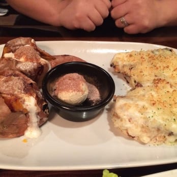 LongHorn Steakhouse - Parmesan Crusted Chicken w/ Sweet Potato Cinnamon Sugar & Butter - Steakhouses Near Me - Gallatin, Tennessee LongHorn Steakhouse - Parmesan Crusted Chicken w/ Sweet Potato Cinnamon Sugar & Butter - Steakhouses Near Me - Gallatin, Tennessee