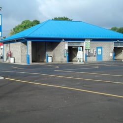 Main Street LaserWash - 2 automatic touch free bays plus one self serve wash.