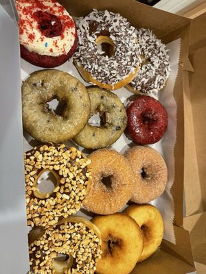 Sarah Donuts by null