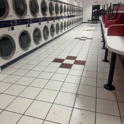 Big Bundles Laundromat