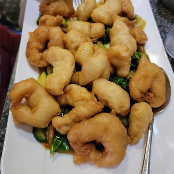 Peking Chinese Restaurant - Moon & Seven Stars Shrimp & chicken, fried over water chestnuts, broccoli, mushrooms, carrots, baby corn, & chinese cabbage. - Chinese Near Me - Lebanon, Tennessee Peking Chinese Restaurant - Moon & Seven Stars Shrimp & chicken, fried over water chestnuts, broccoli, mushrooms, carrots, baby corn, & chinese cabbage. - Chinese Near Me - Lebanon, Tennessee