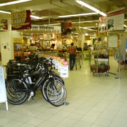 A 71 Center - Baumarktbereich.